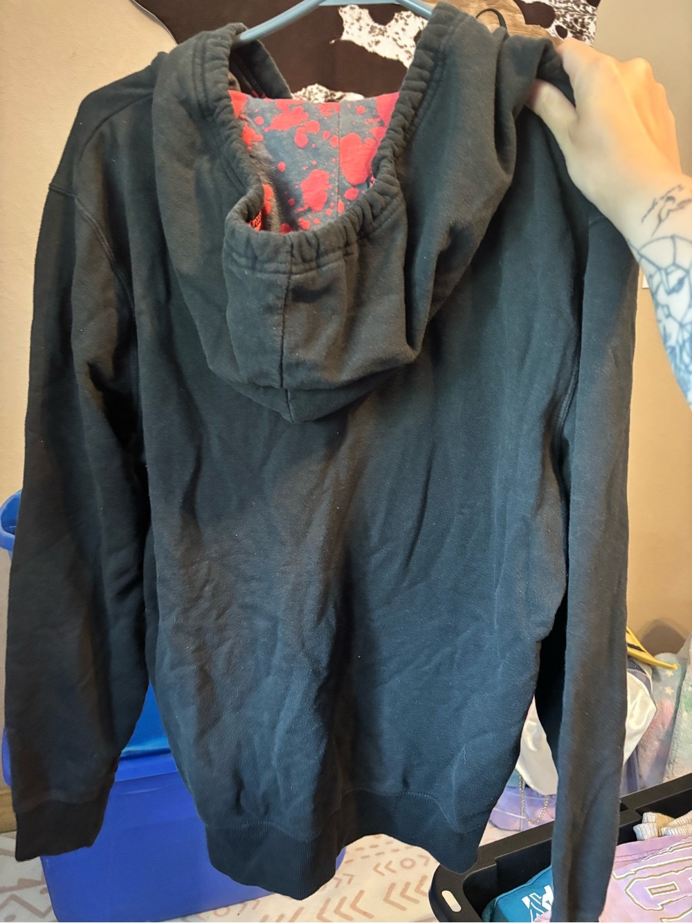 AMC The Walking Dead Men's Black Zip Hoodie Jacket - Picture 2 of 3